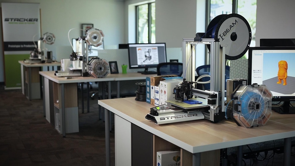 STACKER F1 3D Printer - The Essential Office Machine