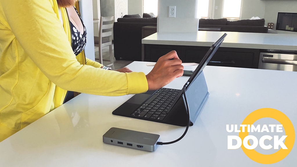 Ultimate_Dock: Palm-sized USB C Desktop Dock Gen 2