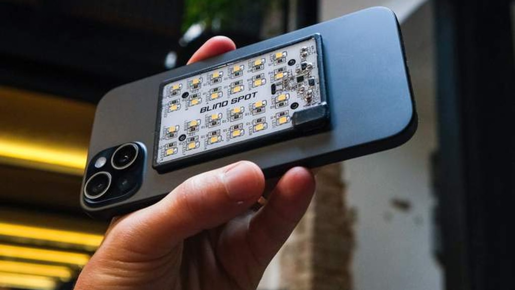 LumiCard | Lighting Revolution from Your Wallet.