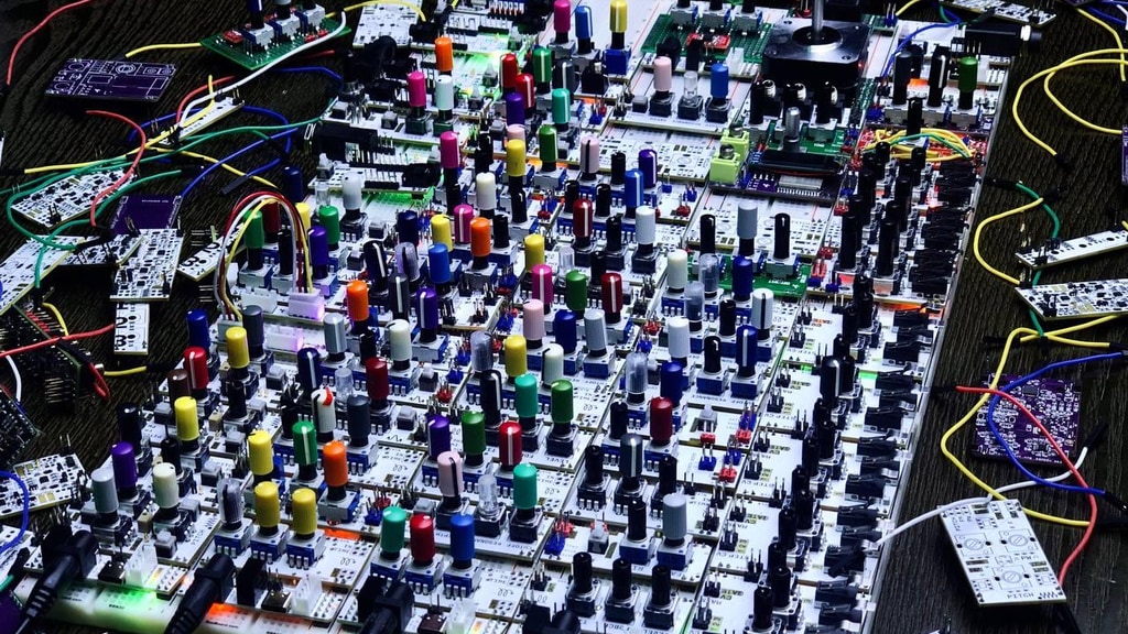 MICRORACK: The Most Accessible Modular Synthesizer