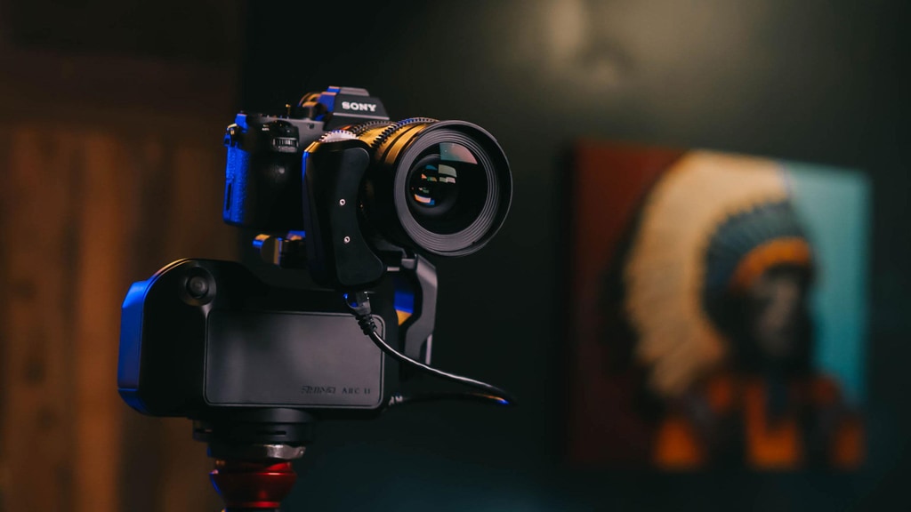 Rhino Arc II: 4 axis Robotic Camera Assistant