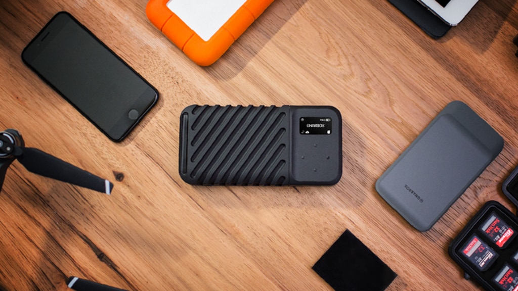 GNARBOX 2.0 SSD – Rugged backup device for your camera