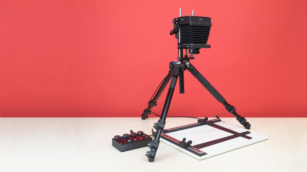 The Intrepid Compact Enlarger - Print and Scan 35mm & 120