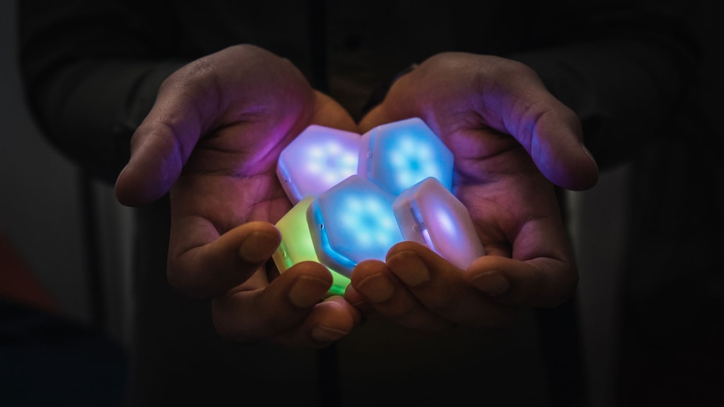 Blinks - A Board Game System With A Mind Of Its Own