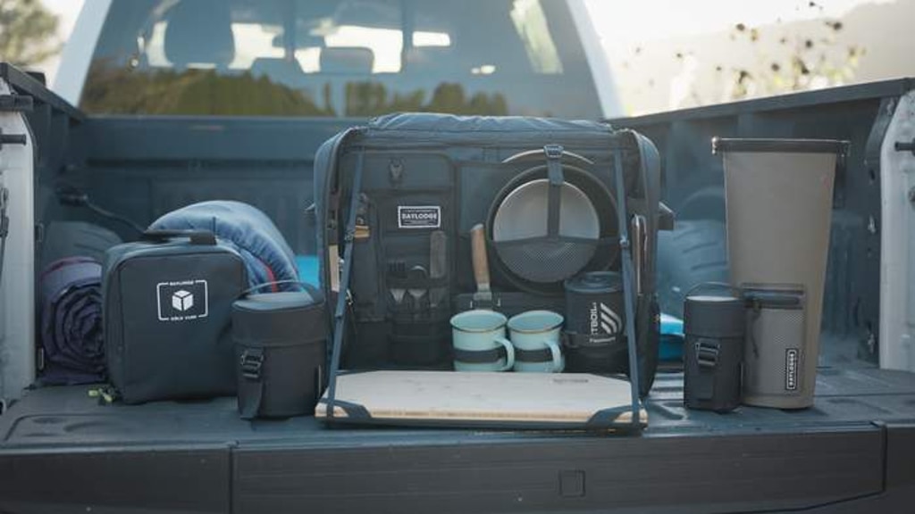 WORKSPACE CAMP COLLECTION