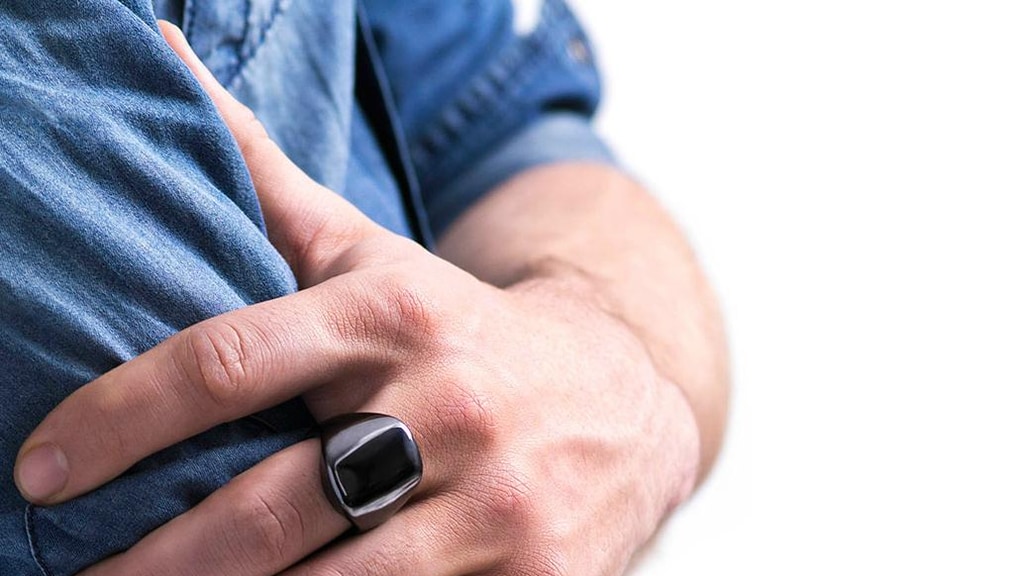 OURA ring. Improve sleep. Perform better.