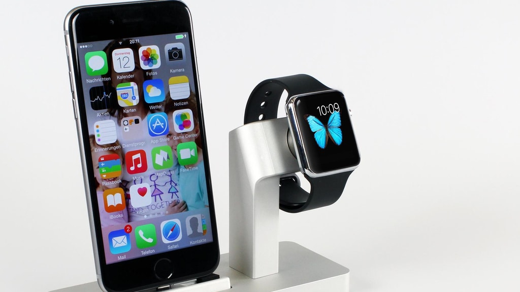 PREMIUM ONE-First All-in One Dock for Apple Watch & iPhone