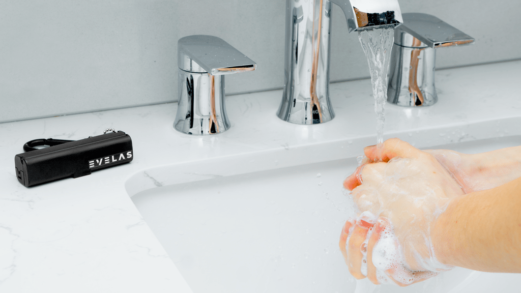 Evelas portable soap