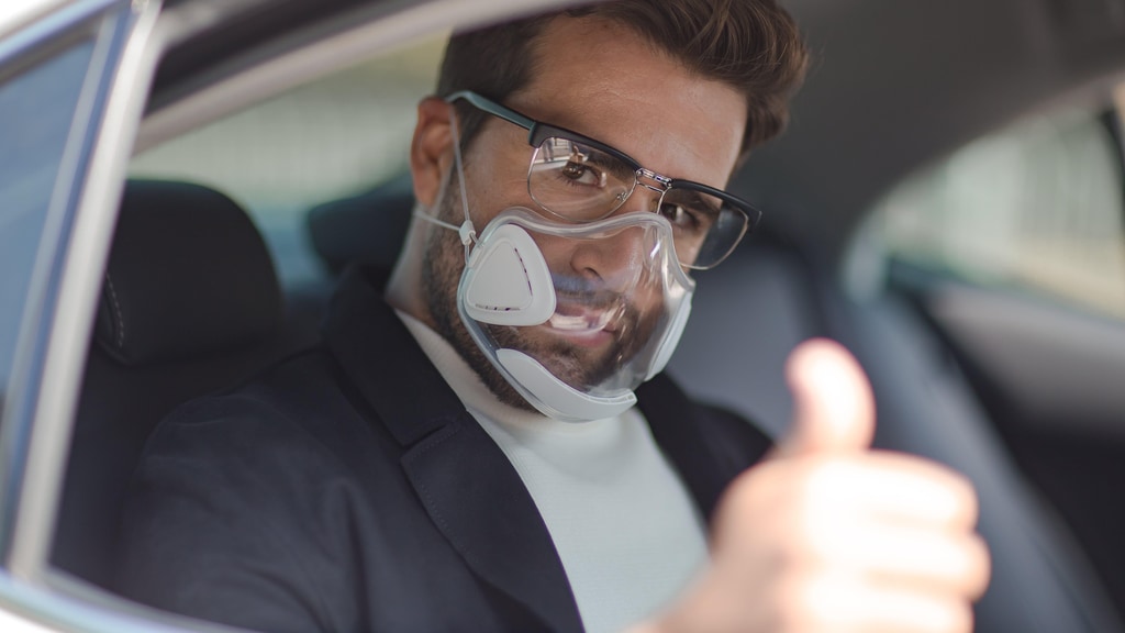 JelliM1 - Clear Mask That Shows Your Smile To The World