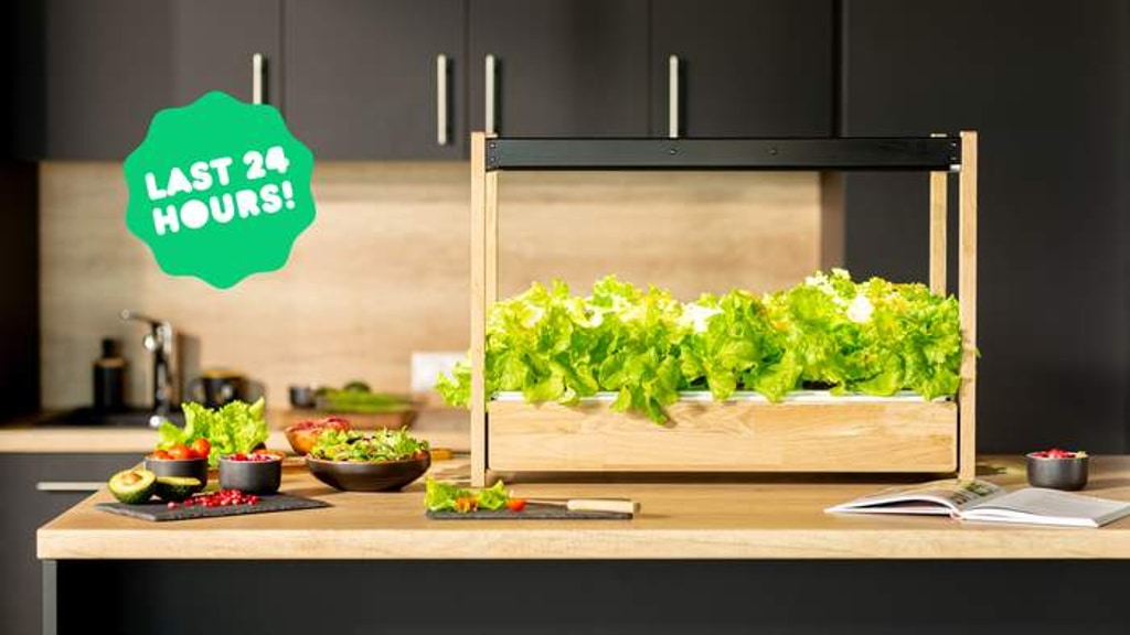 The Click & Grow 25 - A farmer's market in your own home.