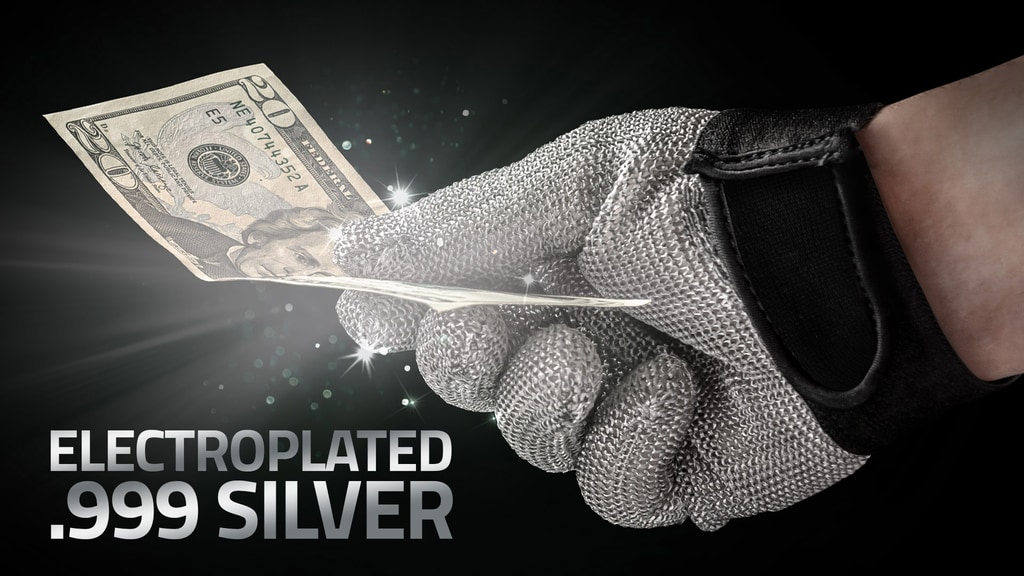 Silver Grip: the first reusable self-sanitizing gloves