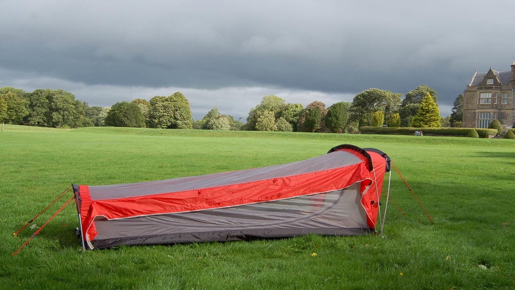 Four Outdoor Essentials in One Tent / Hammock - Crua Hybrid