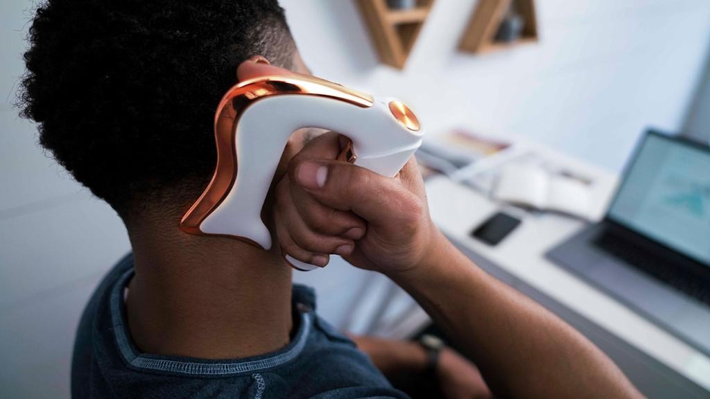 STRIG: Microvibration & Microcurrent Self-Massage Therapy