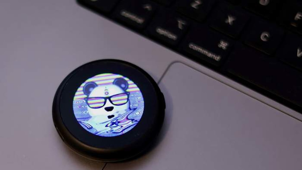 dott - A Wearable For GIFS