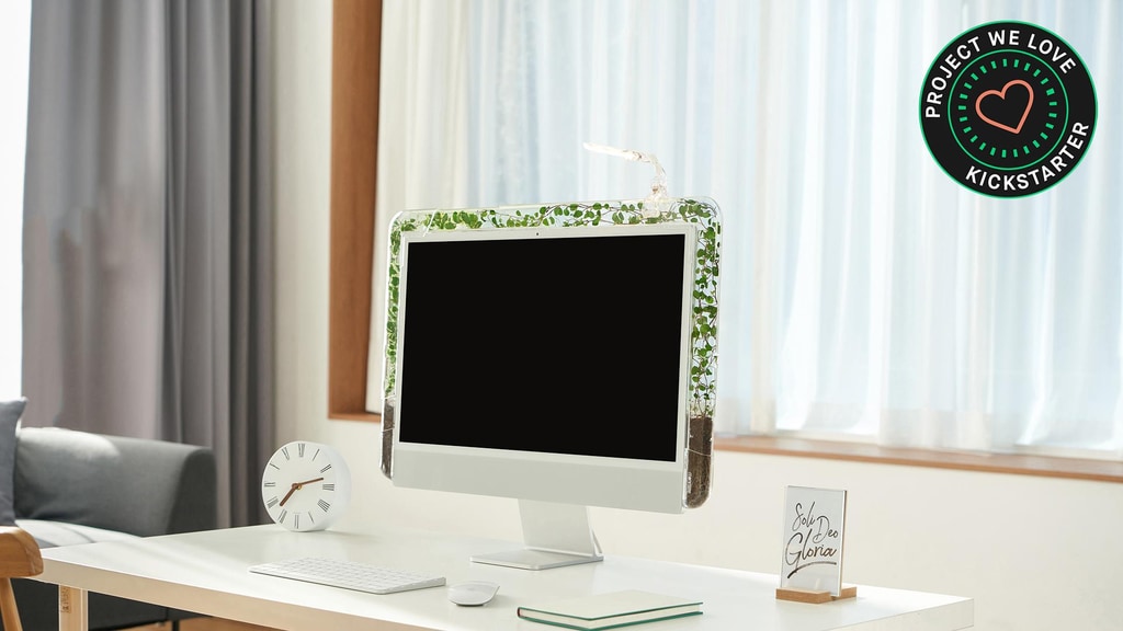 MONITREE - Vines that grow along the monitor