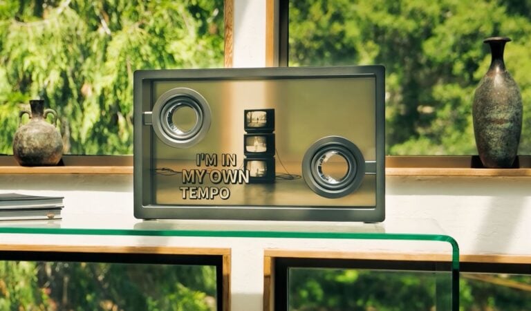 MorningBlues SonicGlass A1 Lyric Speaker